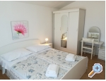 Appartements Vinka - Vodice Kroatien