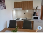 Appartements Vranjkovi - Vodice Kroatien