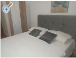 Appartements Vranjkovi - Vodice Kroatien