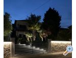Apartmaji Milka - Vodice Hrvaka