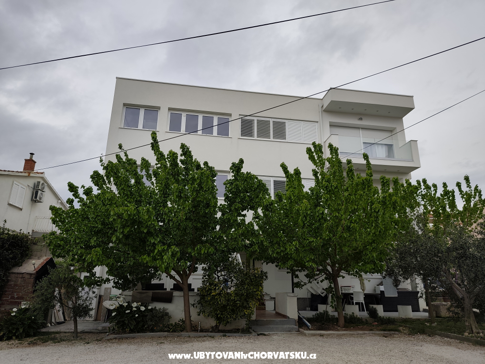 Apartm�ny Ivica i Ljuba Cukrov - Vodice Chorv�tsko