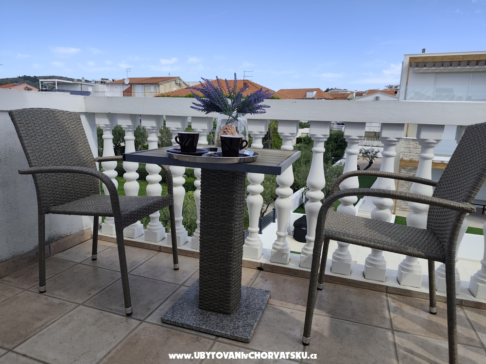 Apartmanok Ivica i Ljuba Cukrov - Vodice Horv�torsz�g