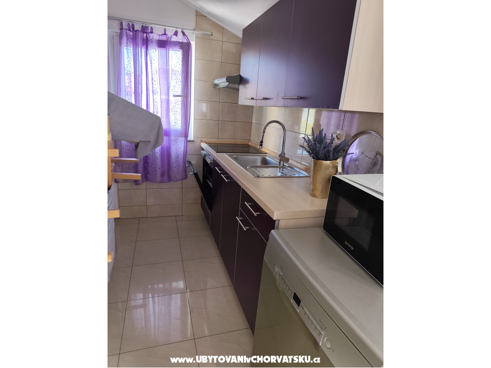 Apartmanok Ivica i Ljuba Cukrov - Vodice Horv�torsz�g