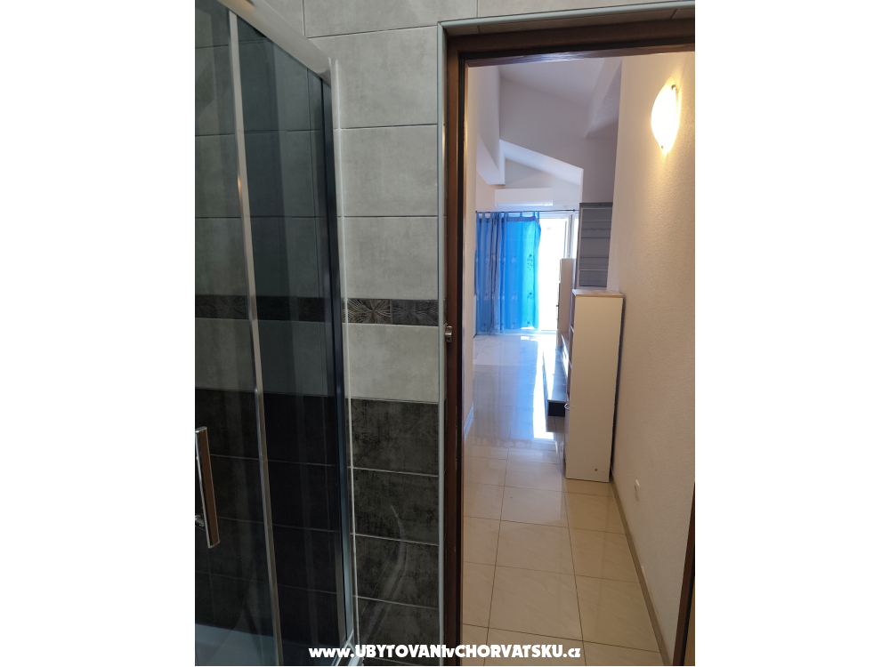 Apartmanok Ivica i Ljuba Cukrov - Vodice Horv�torsz�g