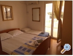 Appartement Ivan (15m from  beach) - Vodice Kroatien