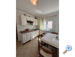 Appartement Ivan (15m from  beach) - Vodice Kroatien