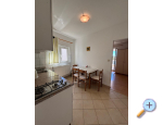 Appartement Ivan (15m from  beach) - Vodice Kroatien