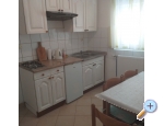 Appartement Ivan (15m from  beach) - Vodice Kroatien