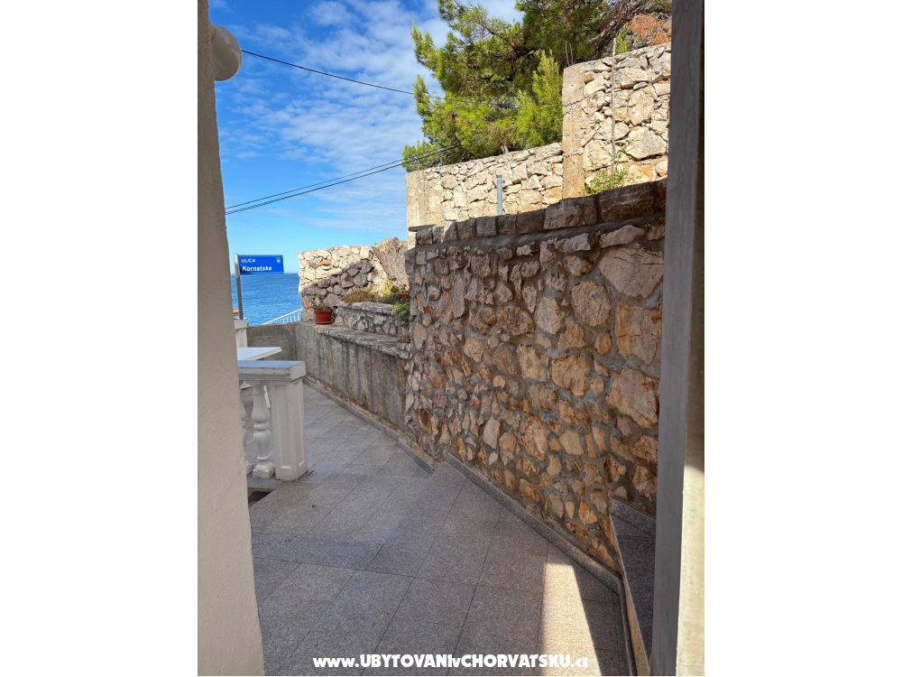 Appartement Ivan (15m from  beach) - Vodice Kroatien