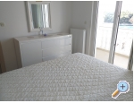 Appartement Ivan (15m from  beach) - Vodice Kroatien