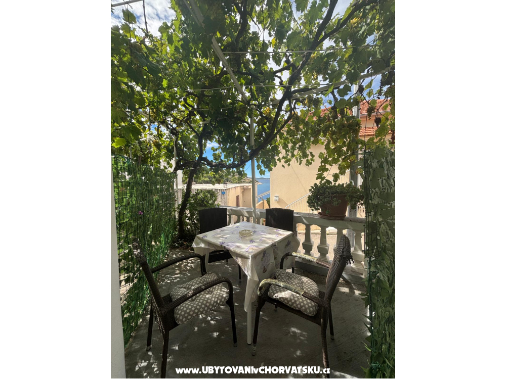 Appartement Ivan (15m from  beach) - Vodice Kroatien