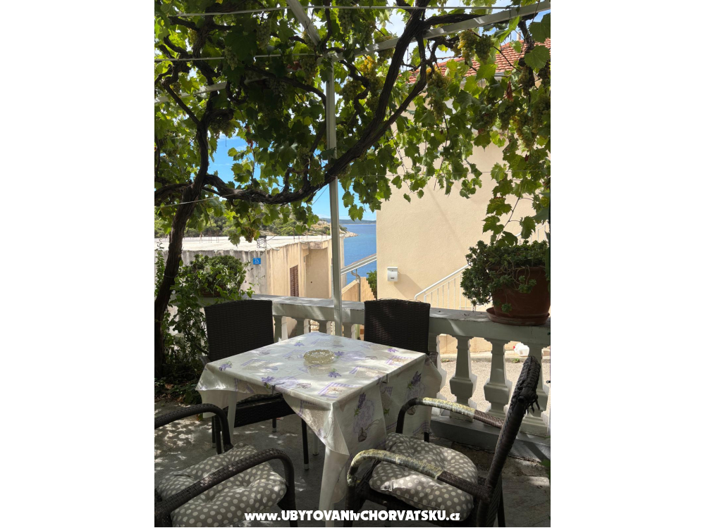 Appartement Ivan (15m from  beach) - Vodice Kroatien