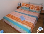 Apartmaji Ana - Vodice Hrvaka