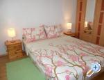 Apartmaji Ana - Vodice Hrvaka