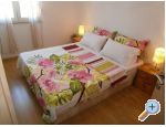Apartmaji Ana - Vodice Hrvaka