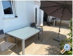 Ferienwohnungen Arny - Vodice Kroatien
