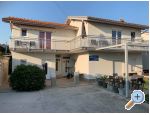 Apartmaji Arny - Vodice Hrvaka