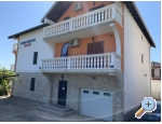 Apartmaji - Emelie - Vodice Hrvaka