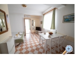 Apartmaji Marin No1. - Vodice Hrvaka
