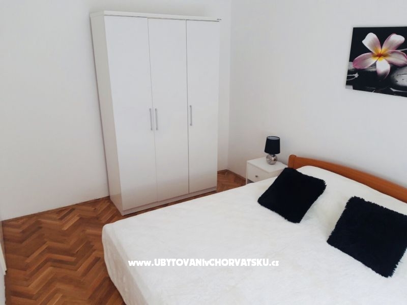 Appartements Centar – Ferienwohnung Vodice, Kroatien – Foto 1