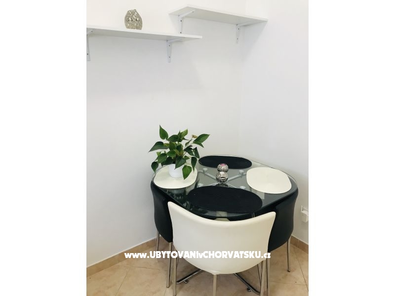 Appartements Centar – Ferienwohnung Vodice, Kroatien – Foto 3