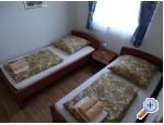 Apartmaji Milka-Jure Srima-Vodice - Vodice Hrvaka