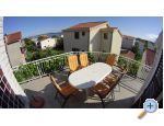 Apartmaji Milka-Jure Srima-Vodice - Vodice Hrvaka