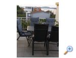 Apartmaji Milka-Jure Srima-Vodice - Vodice Hrvaka