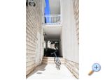 Apartmaji Milka - Vodice Hrvaka