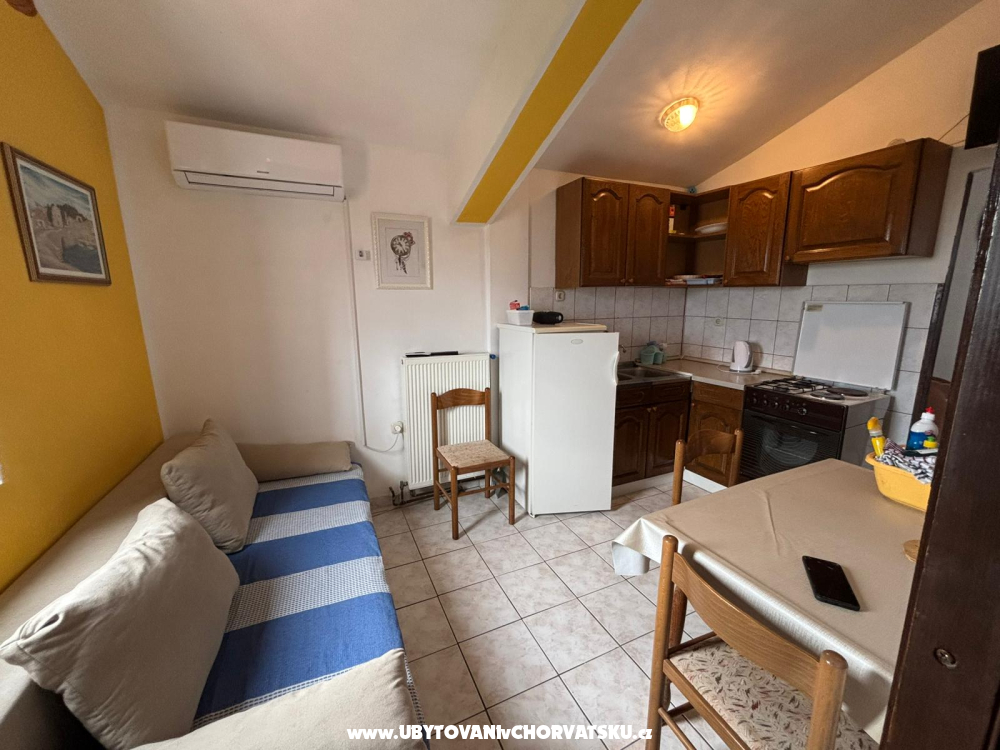 Antonela - Vodice Croatia