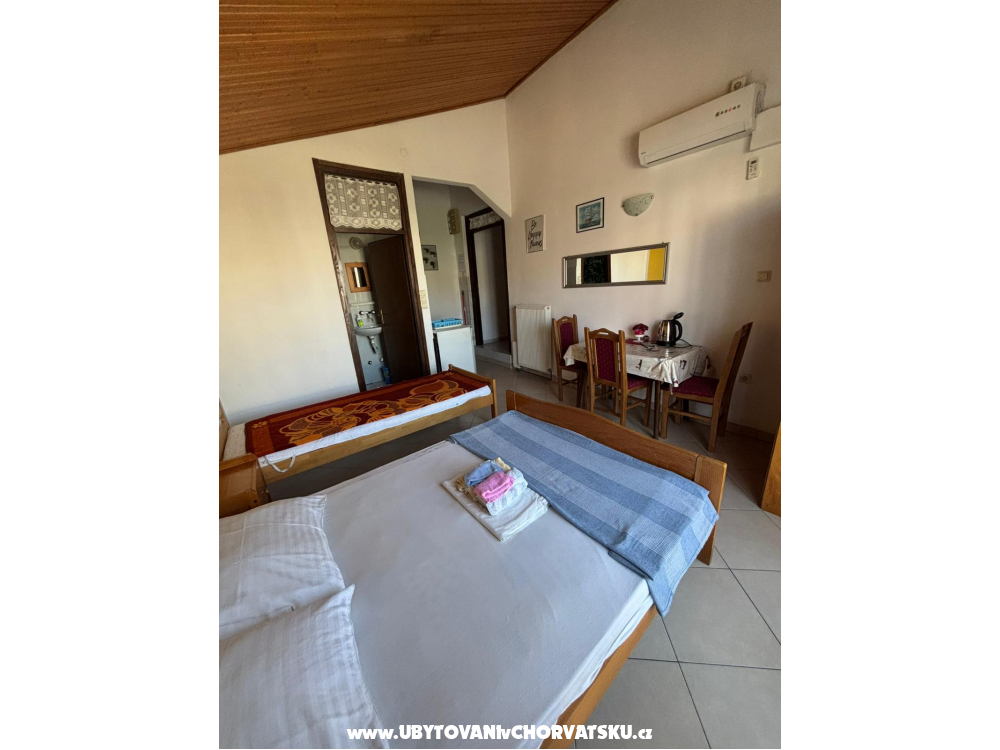 Antonela - Vodice Croatia