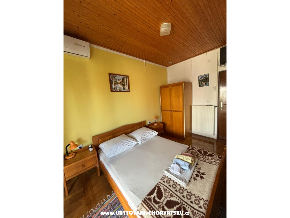 Antonela - Vodice Croatia
