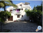 Antonela - Vodice Kroatien