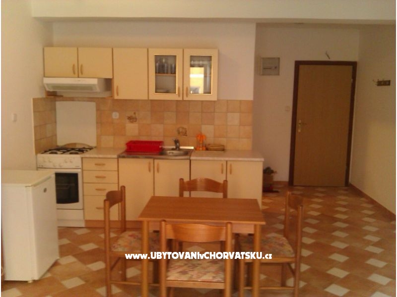 Ferienwohnungen Vodice &amp; Srima – Ferienwohnung Vodice, Kroatien – Foto 8