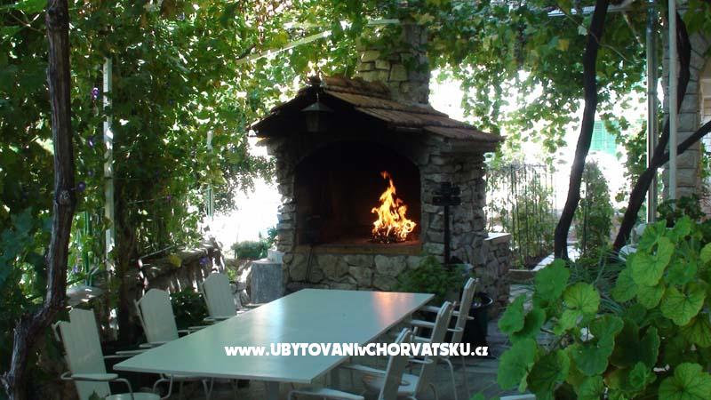 Apartmány Vučak – ubytování Vodice, Chorvatsko – foto 2