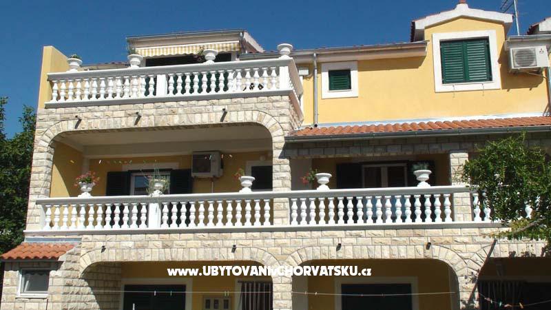 Apartmány Vučak – ubytování Vodice, Chorvatsko – foto 3