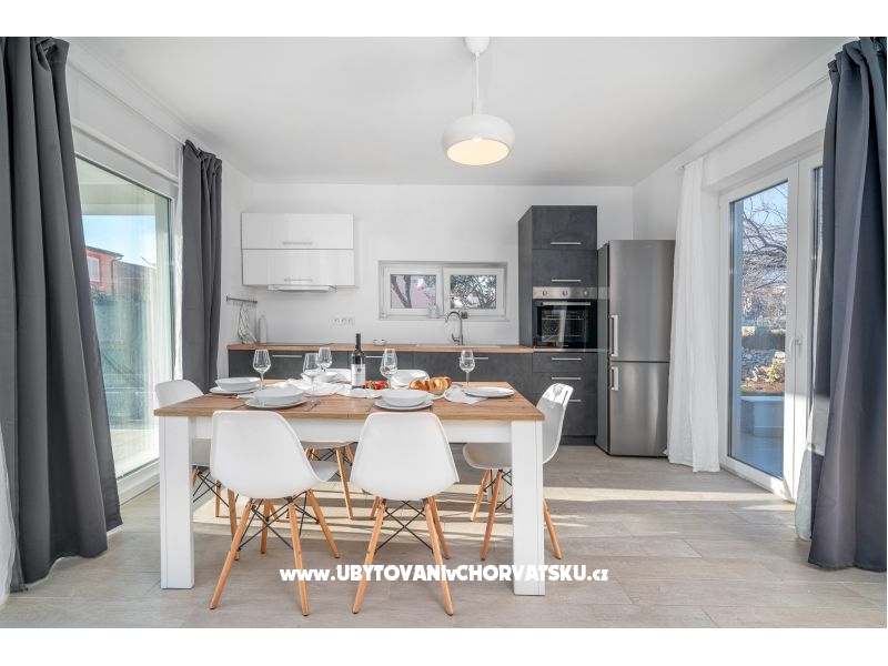 Beach Villa mit Pool Tribunj – Ferienwohnung Vodice, Kroatien – Foto 13