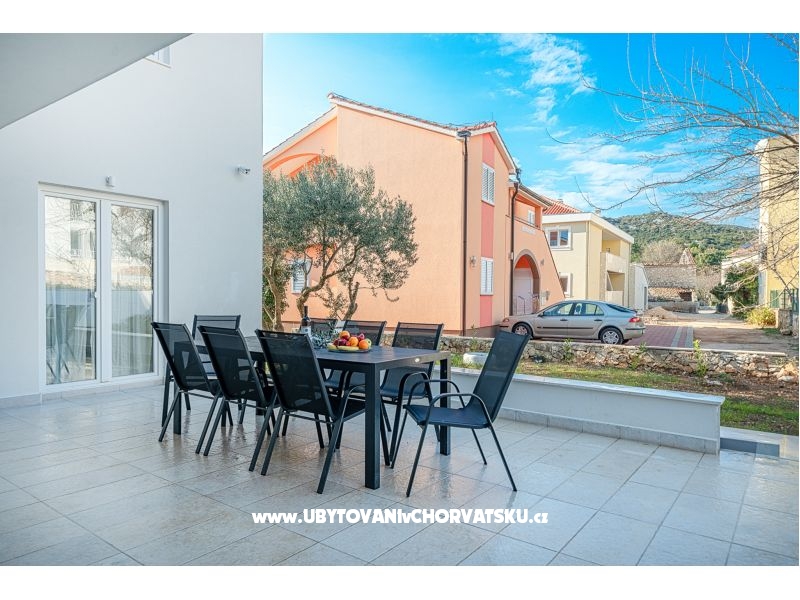 Beach Villa mit Pool Tribunj – Ferienwohnung Vodice, Kroatien – Foto 16