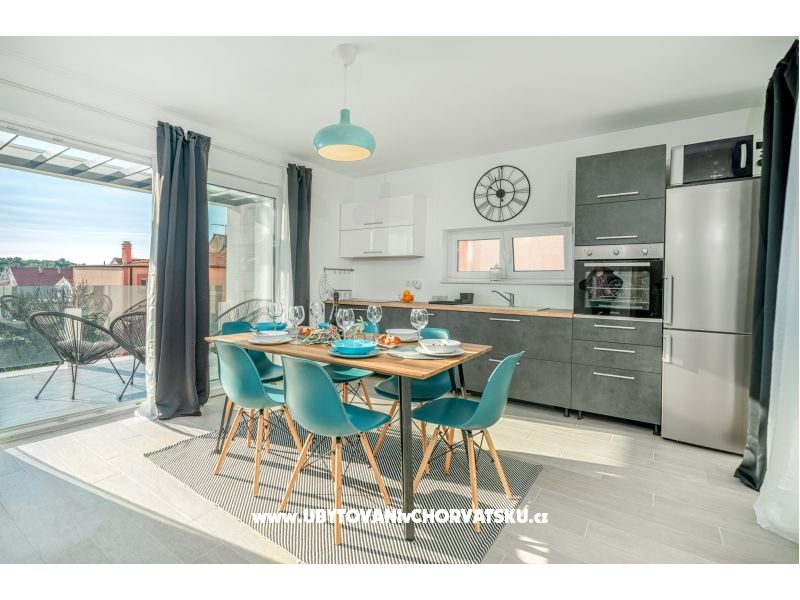 Beach Villa mit Pool Tribunj – Ferienwohnung Vodice, Kroatien – Foto 4