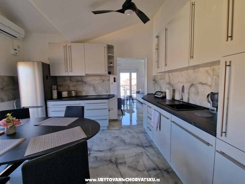 Color Appartementen - Vodice Kroati�