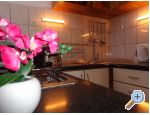 Apartmaji  IVAN - Vodice Hrvaka