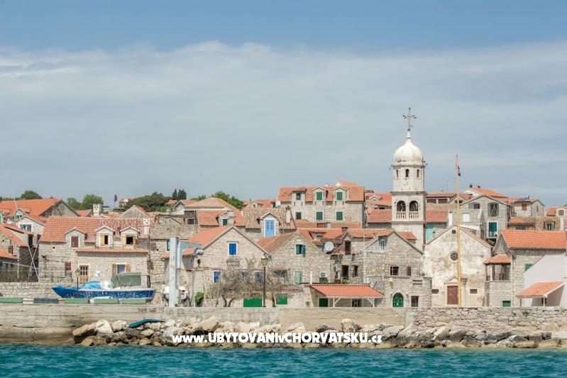 Holyday Haus Prvic – Ferienwohnung Vodice, Kroatien – Foto 1
