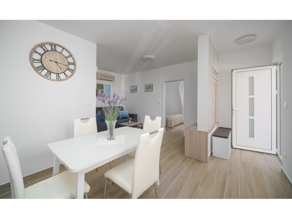 Neda Appartamenti - Vodice Croazia