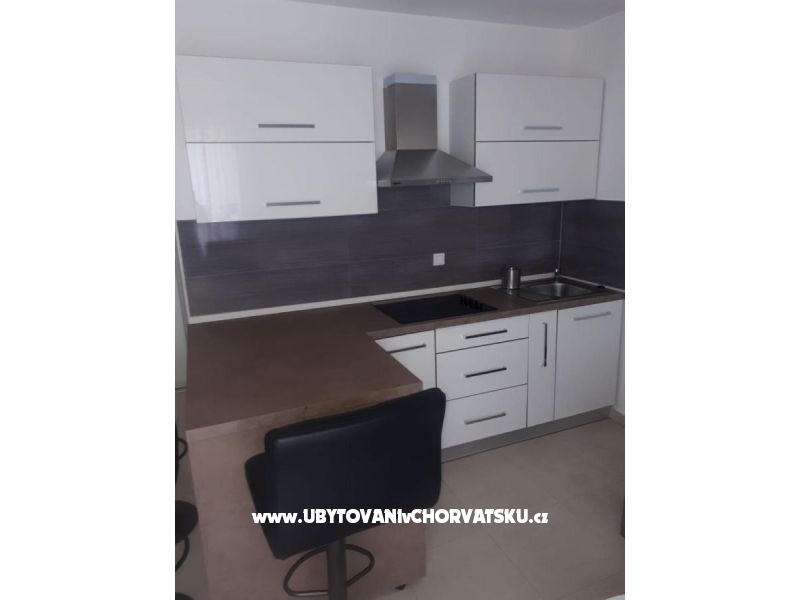 STUDIO APARTMAN LABRADOR – Ferienwohnung Vodice, Kroatien – Foto 9