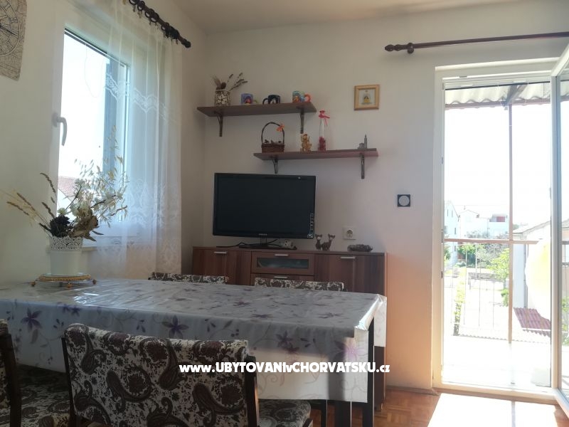 Summer Waves – Ferienwohnung Vodice, Kroatien – Foto 1