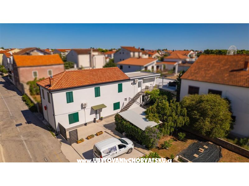 Vila Dinka – Ferienwohnung Vodice, Kroatien – Foto 1