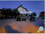 Vila Kartal - Vodice Hrvaka