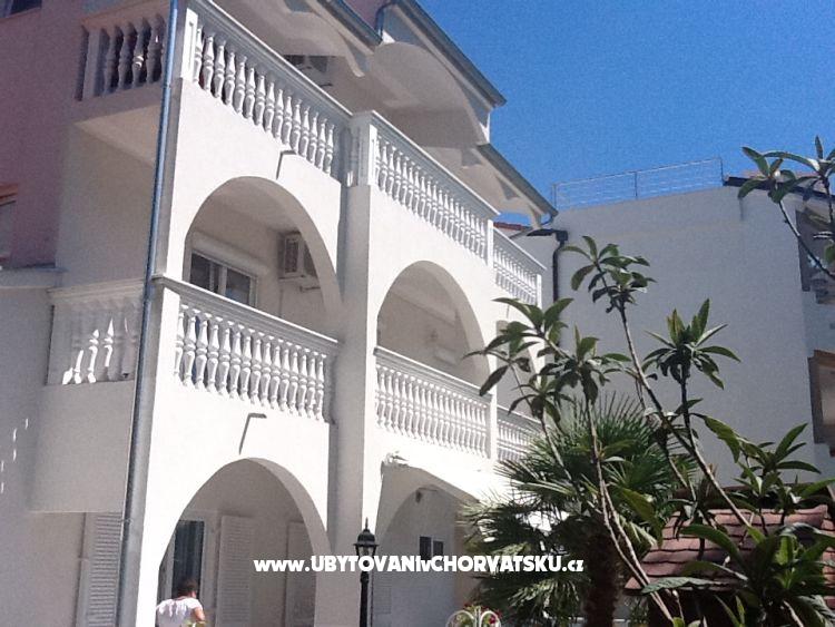 Villa Amelia – Ferienwohnung Vodice, Kroatien – Foto 1