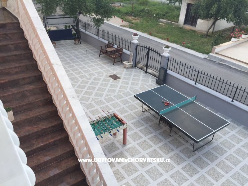 Villa Dolmar – Ferienwohnung Vodice, Kroatien – Foto 4