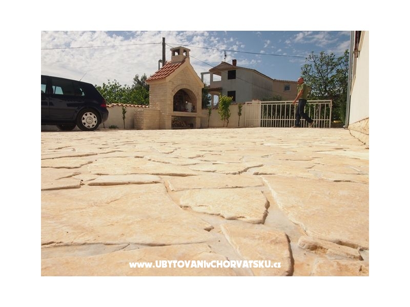 Villa Dubravka – Ferienwohnung Vodice, Kroatien – Foto 5